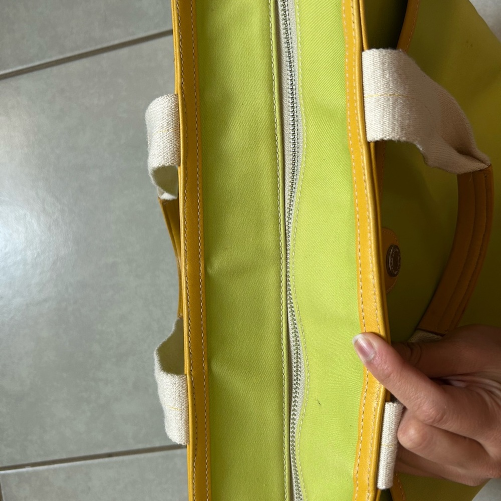Coach Vintage Garden Tote Green Apple/ Yellow - Picture 16 of 16